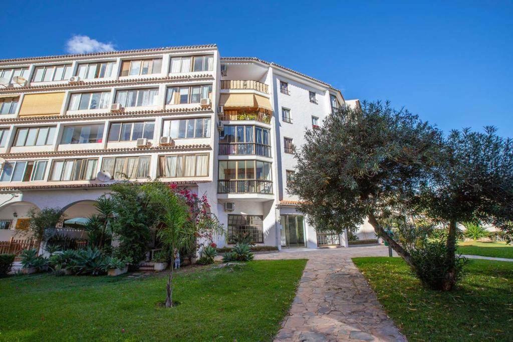 Beautiful And Elegant One Bedroom Apartamento *